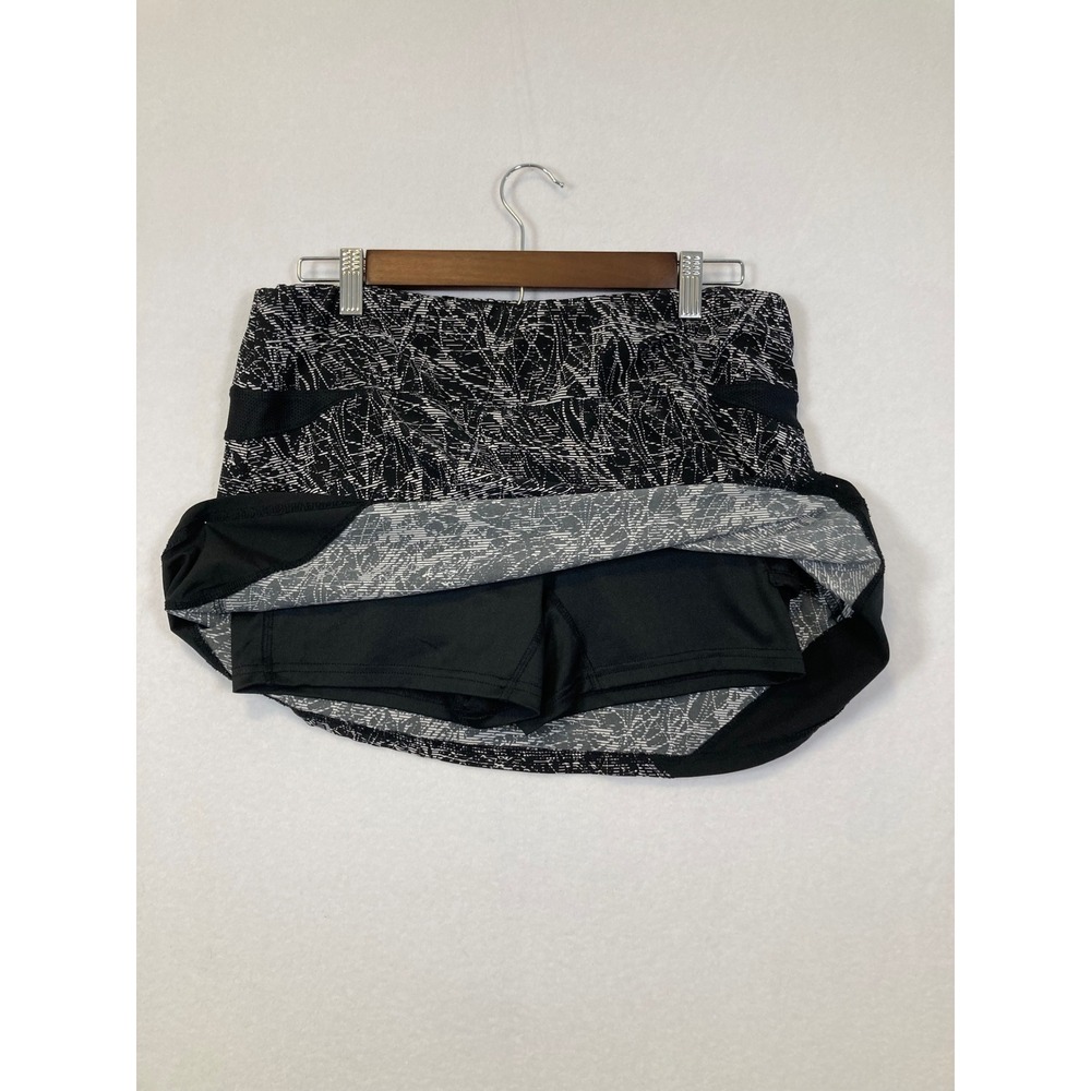 Prince Womens Black White Abstract Print Tennis Skort Size M Built-in Shorts - Picture 4 of 9